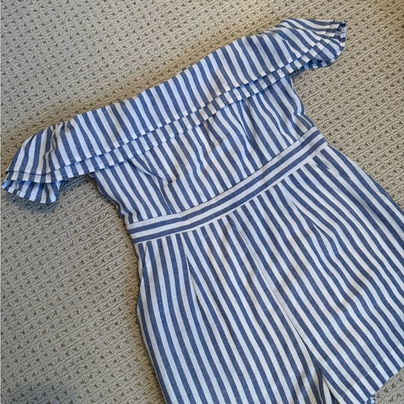 Lulu’s Blue Striped Off-the-Shoulder Romper - Picture 5 of 12